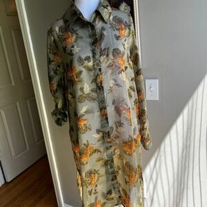 Green Tropical Print Top Medium Blouse Lightweight Floral ResortsWear Vacation